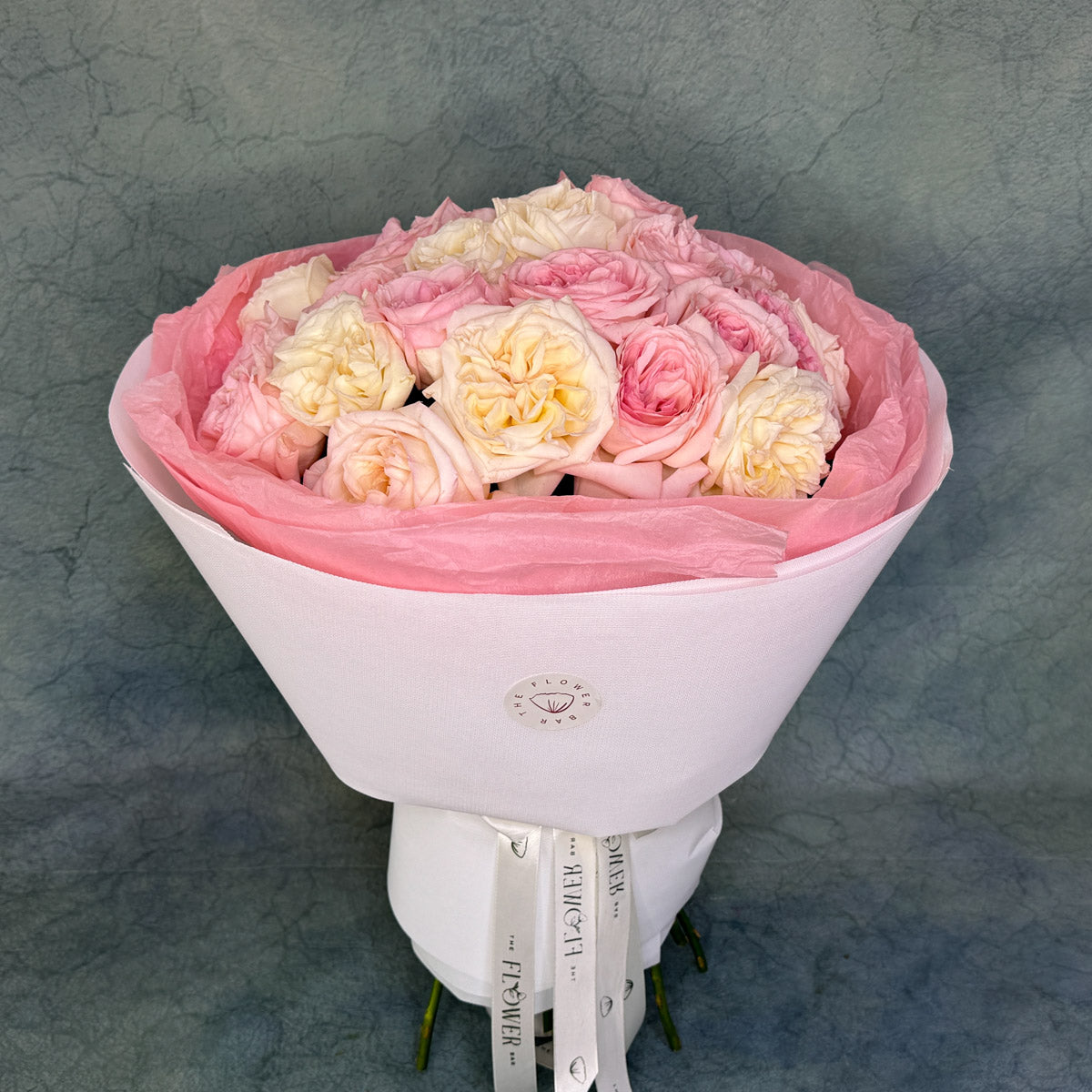25 Garden Roses Bouquet