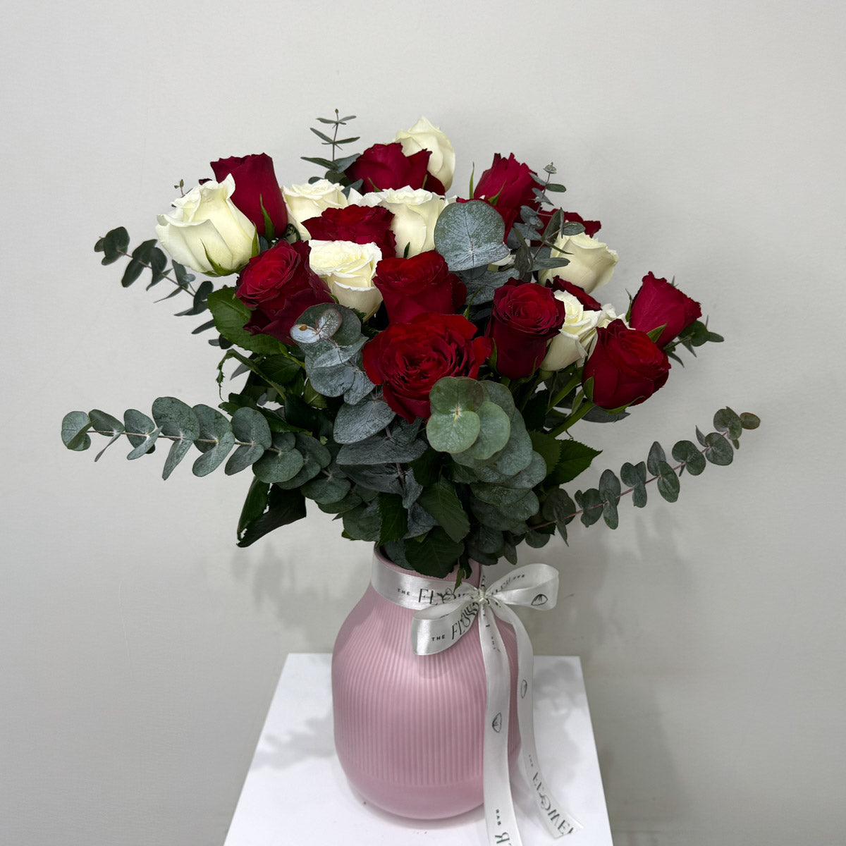 Pink Vase with 25 Roses