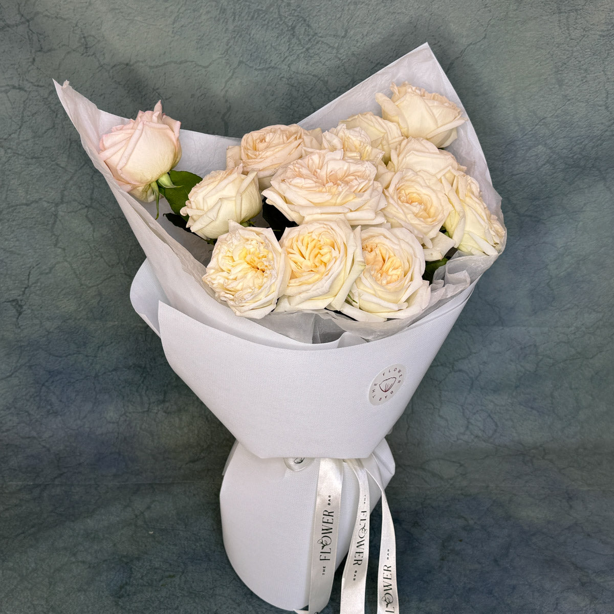 15 White O'Hara Roses Bouquet