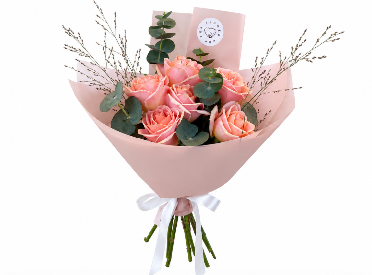 Букет из шести розовых роз